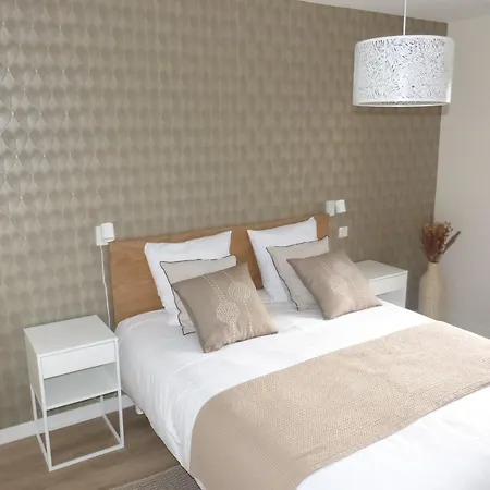 Le Coulabio Cote Soleil, Maison Lapopie 2, Luxe Et Raffinement Tour-de-Faure
